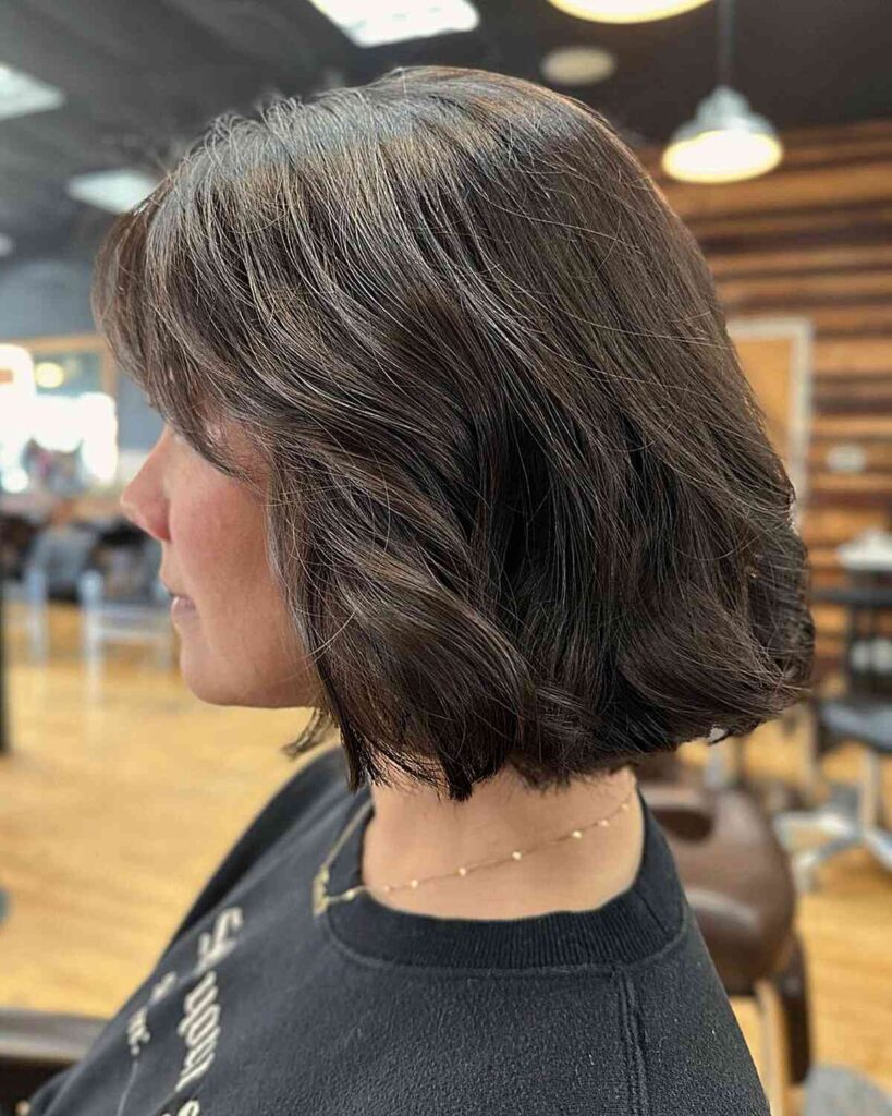 italian bobbed cut for thick hair