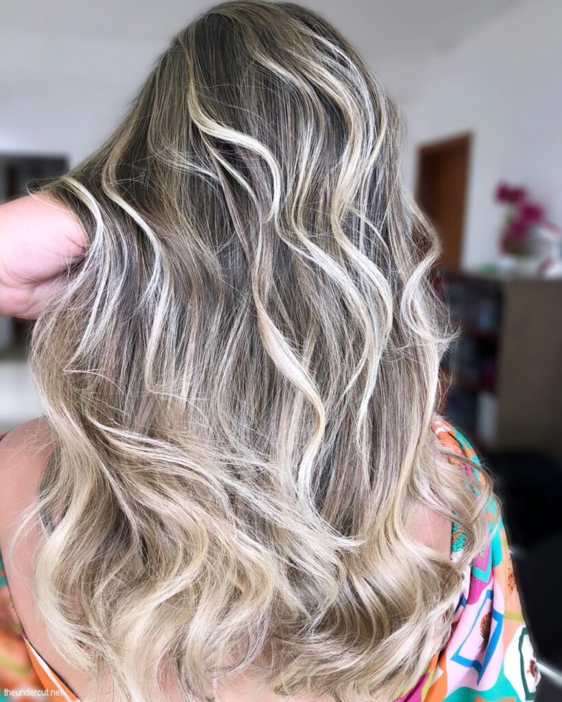Luminous Blonde Hairstyle With Highlights