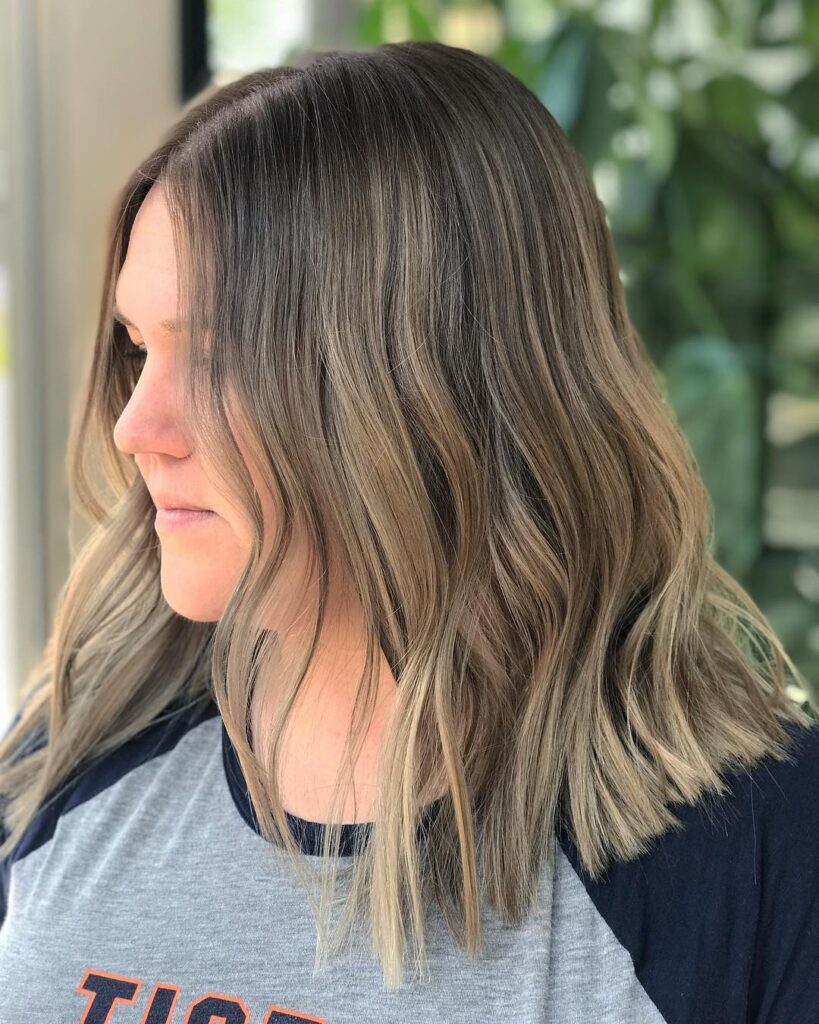 Professional Blurred Root Hair
