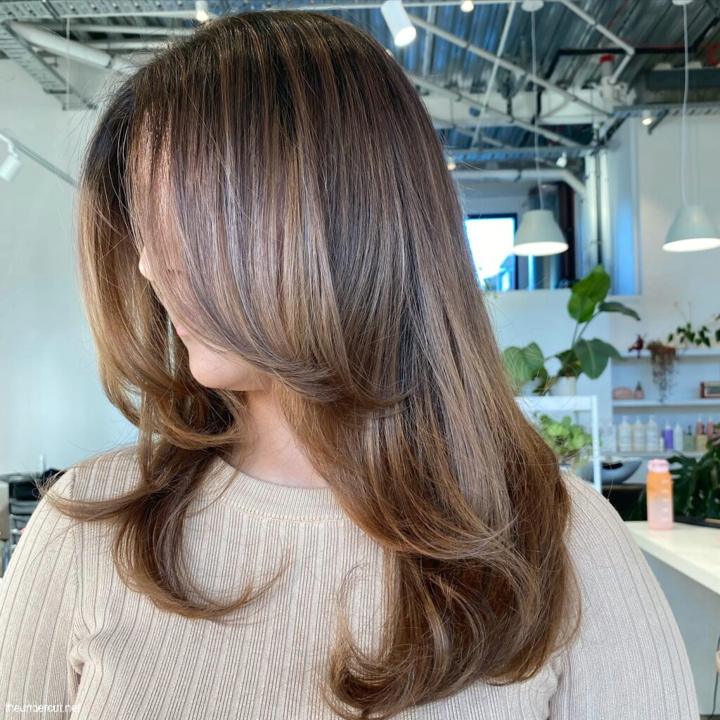 Reverse Balayage With Highlights